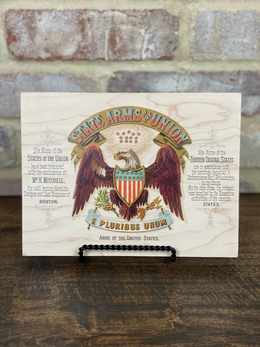 State Arms of the Union on wood